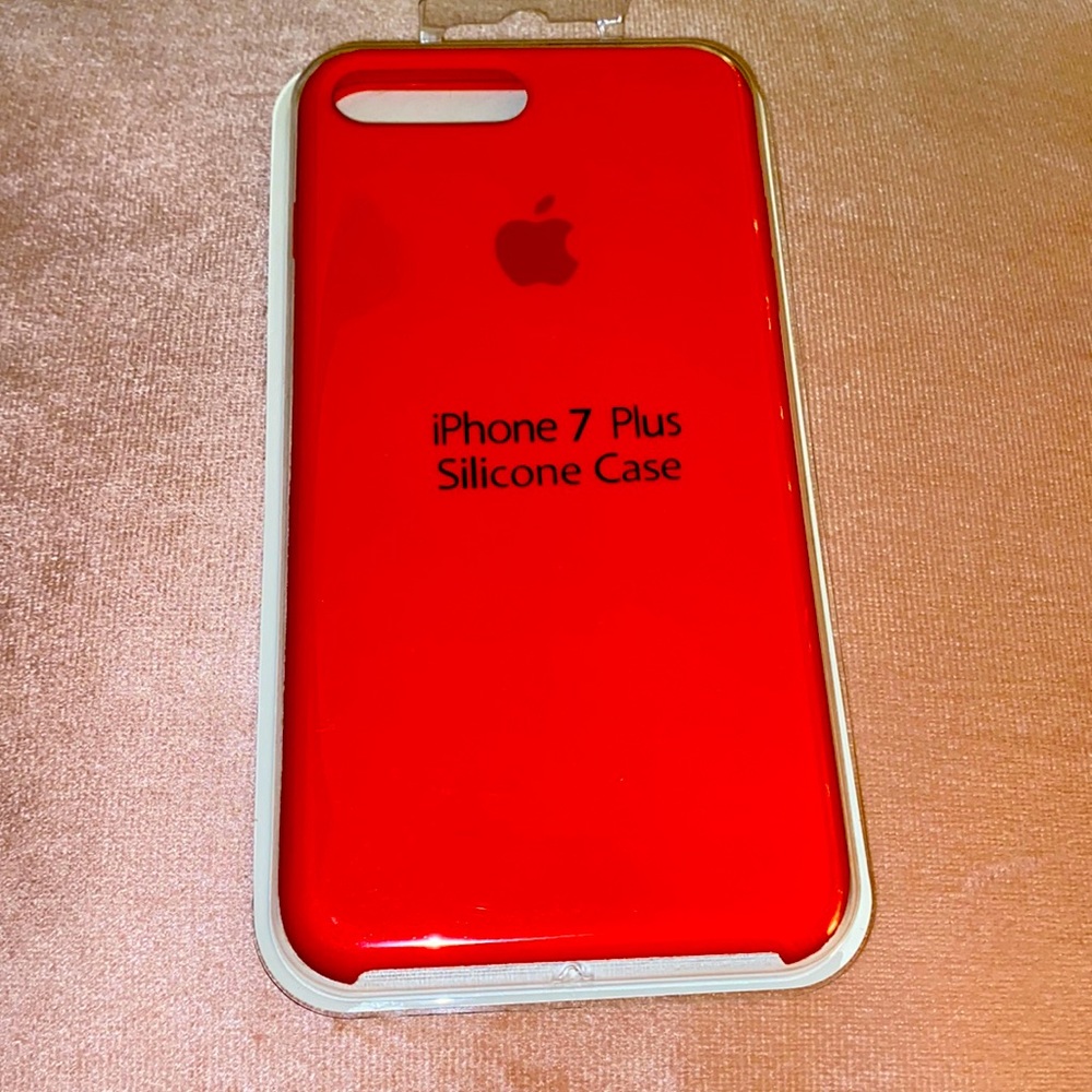 IPhone 7 Plus Red Silicone Case